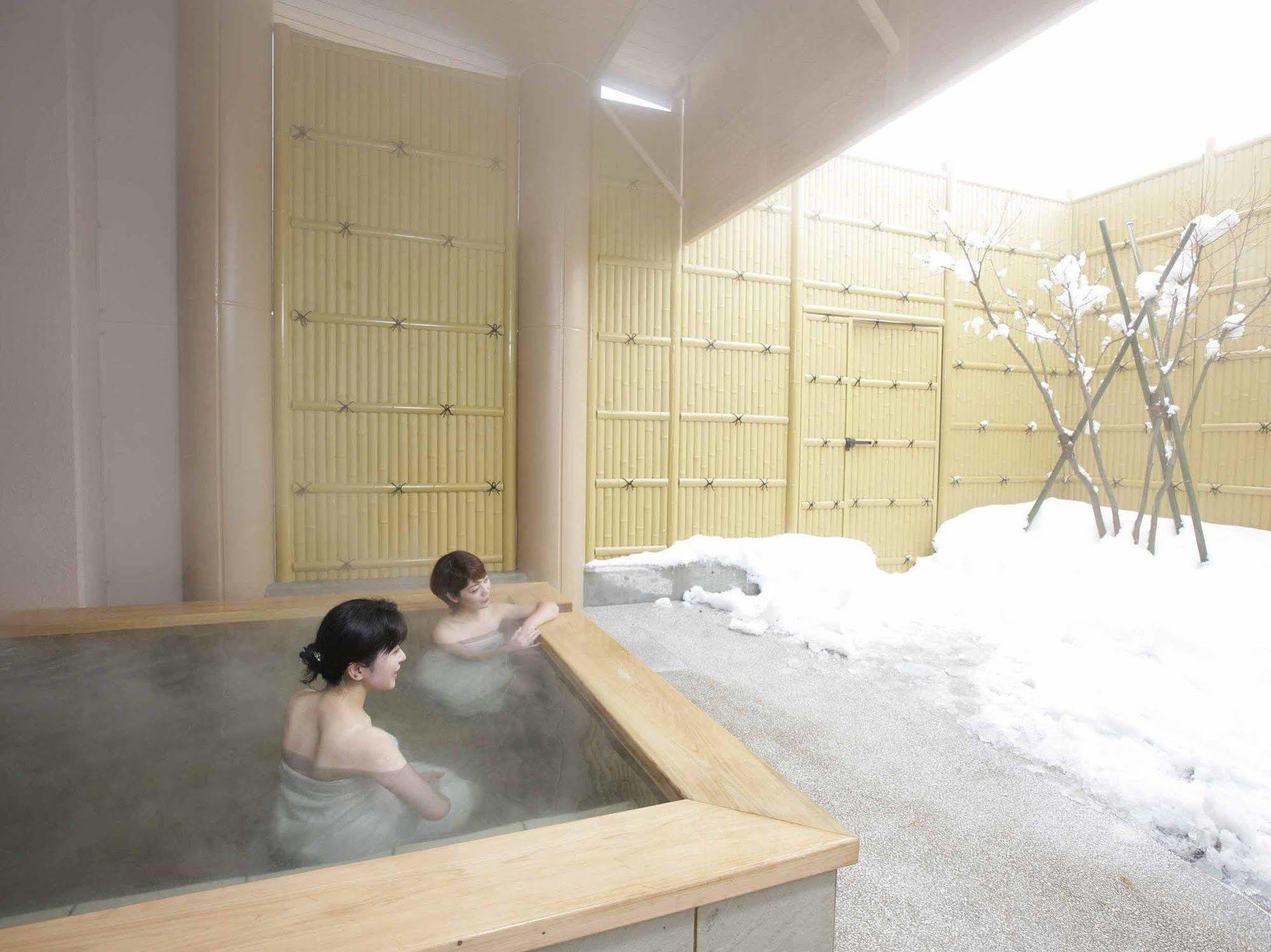 Quad Inn Yokote Exterior foto